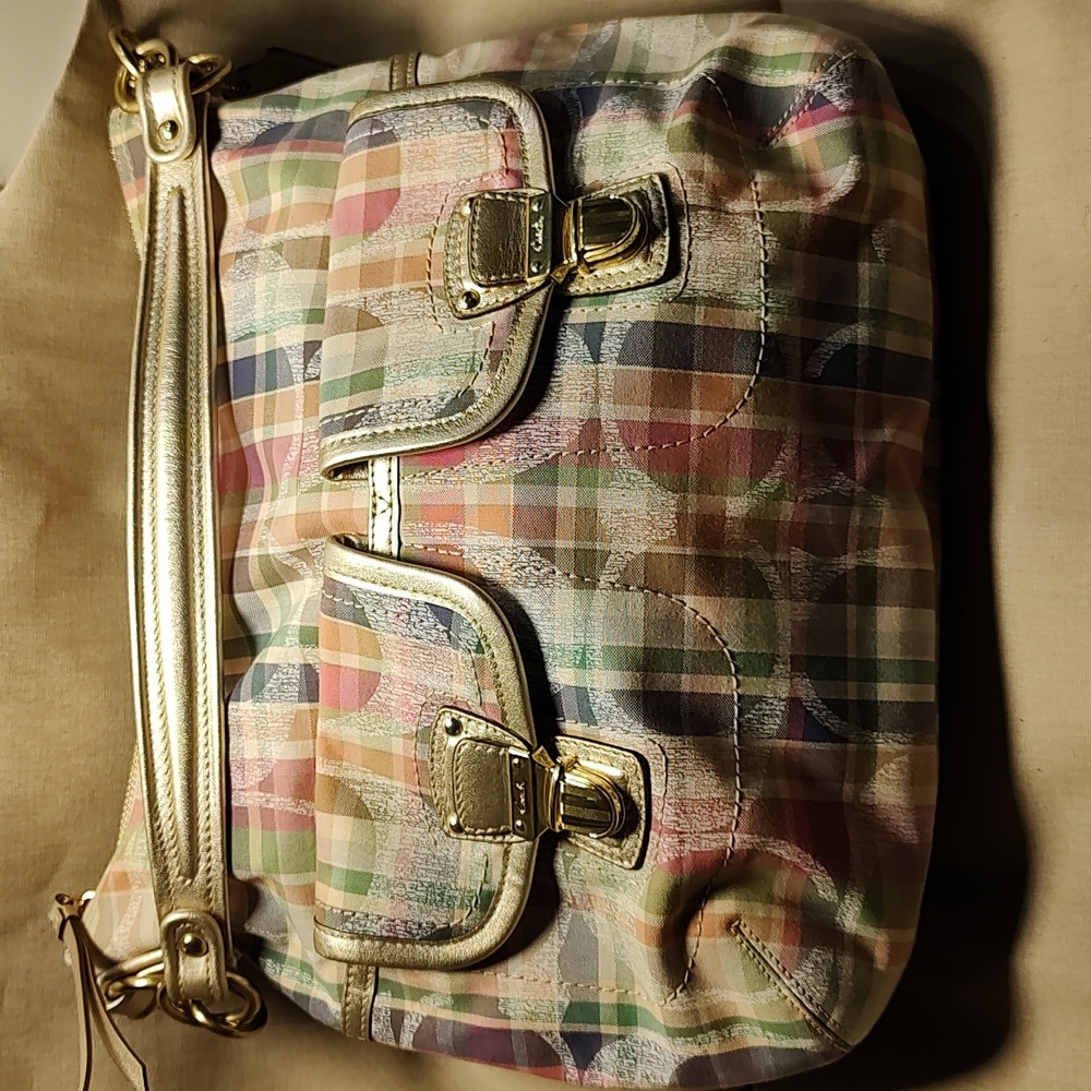 Beautiful COACH Shoulder Bag